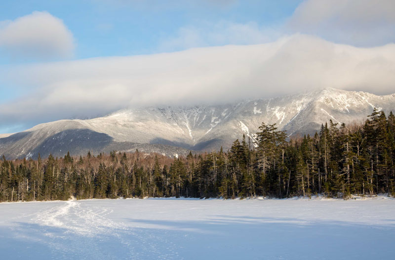 lake and mountains at winter