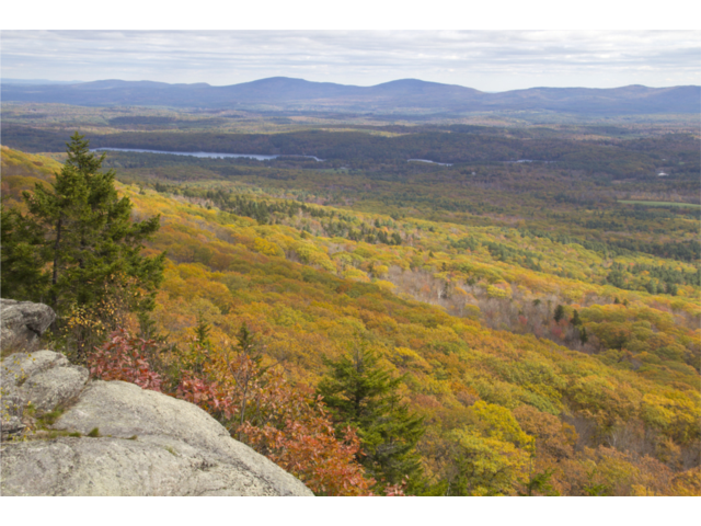 Hiking on Mount Monadnock, Monadnock State Park.