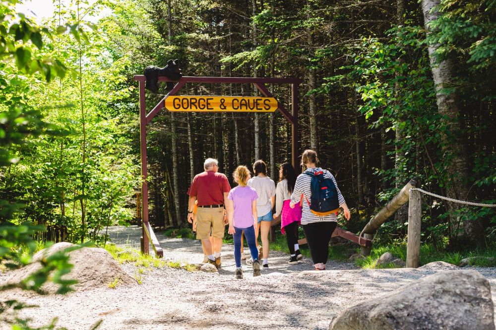 Entrance to Lost River Gorge & Boulder Caves