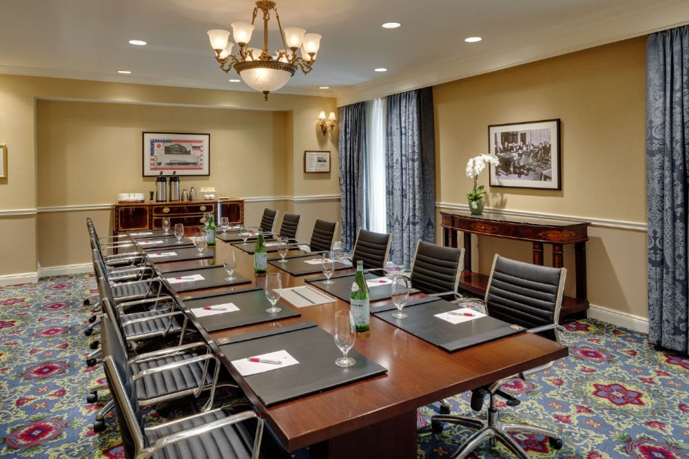 Wentworth Boardroom