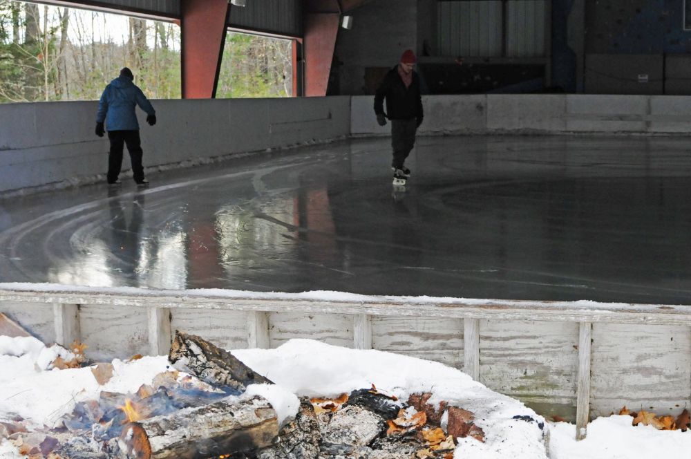 Ice skating in the Tohko Dome is complimentary with your valid King Pine lift ticket