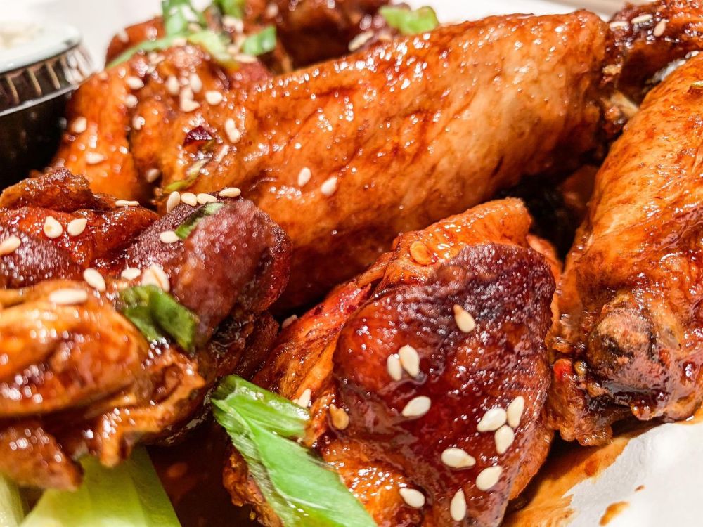 Murder Hornet chicken wings