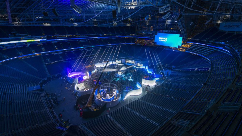 2023_9_26_Ecolab100_HB_3204-Enhanced-NR (1).jpg