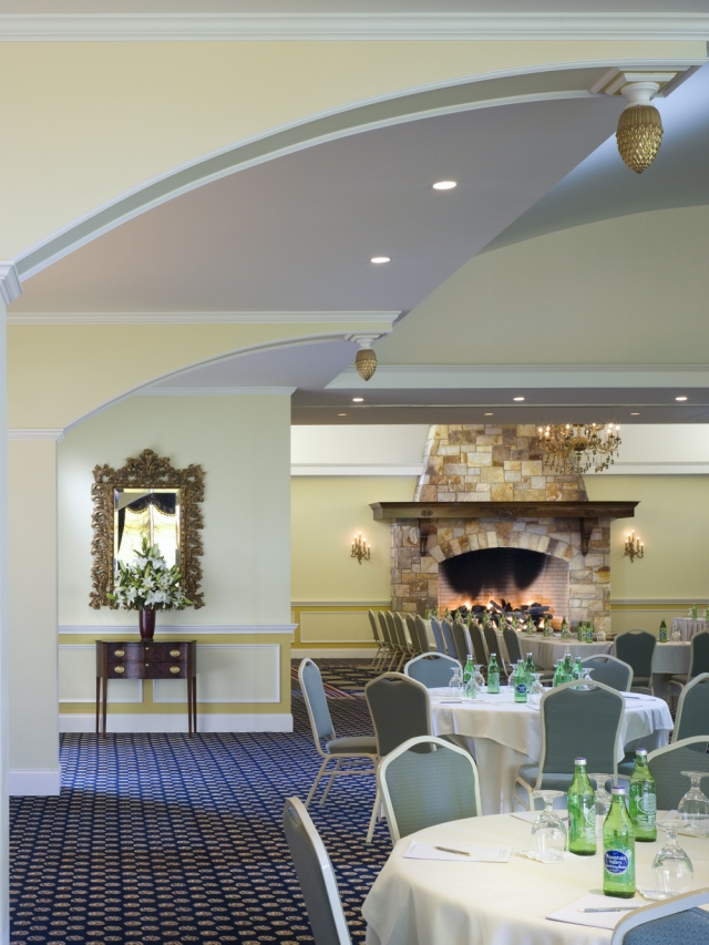 Mountain View's Presidential Hall