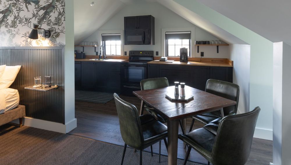 Penthouse Studio Apartment