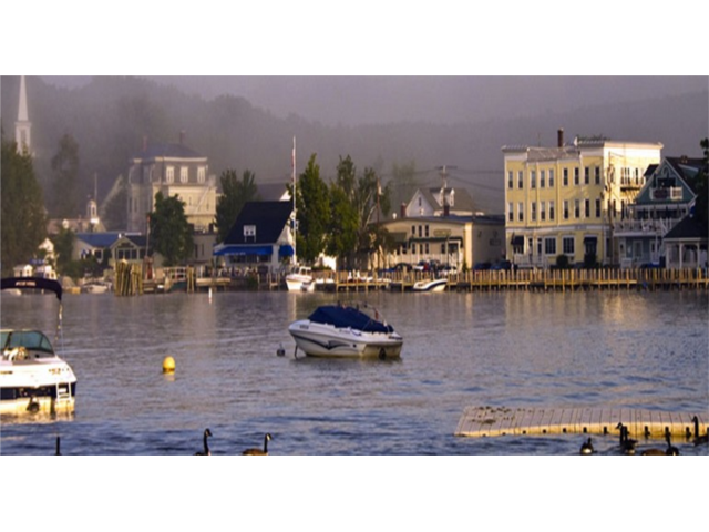 Wolfeboro Harbor is just 5 minutes walk away with Restaurants, Cruise Boats, and Boutique Shops...