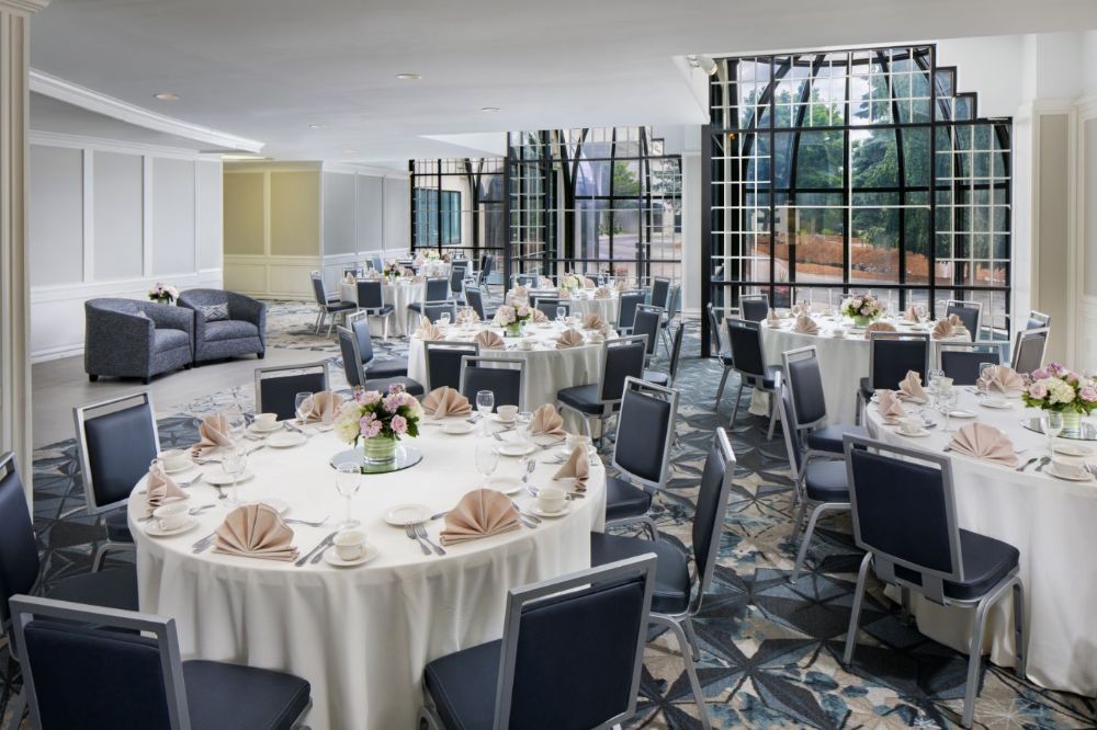 Hunt Club with Natural Lighting- perfect for social events