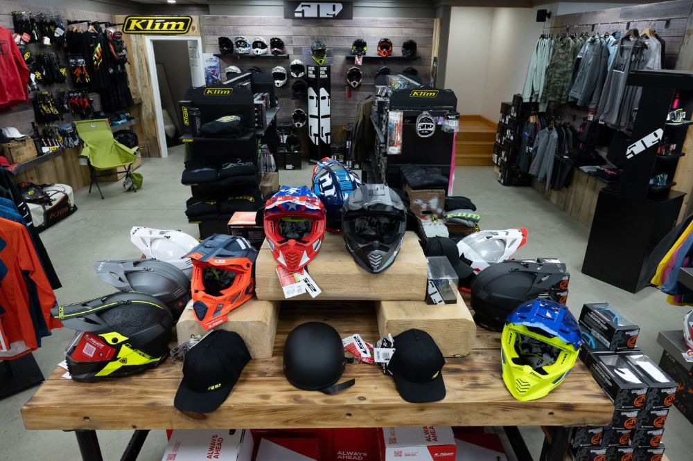 Summer %2723 Helmets.jpg