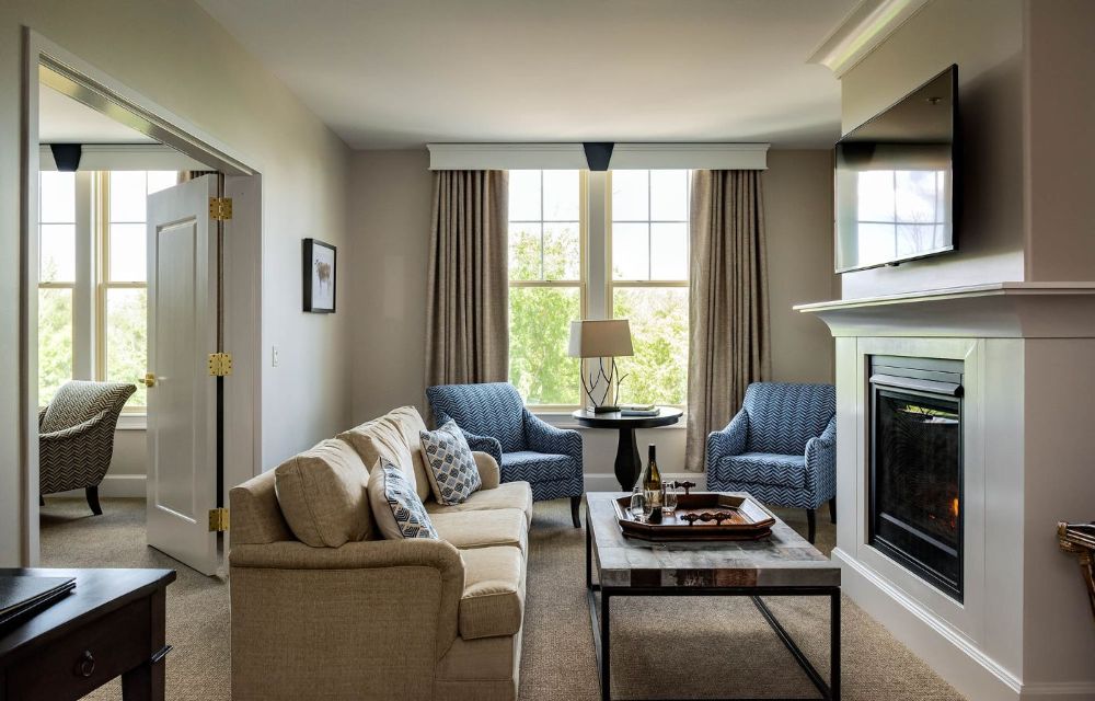 Grand King Suite 2 -.jpg