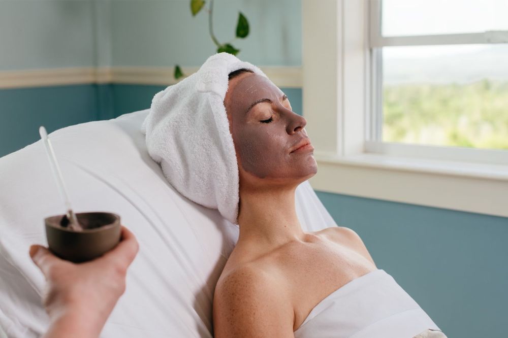 A facial at award-winning Mountain View Spa