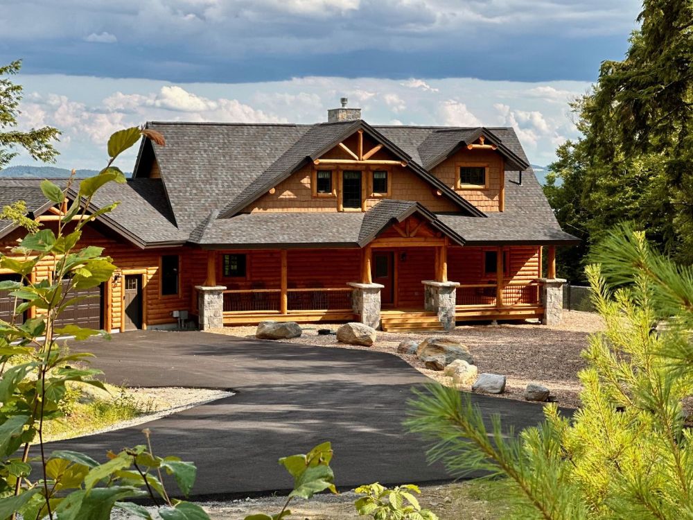 Big Bear Log Home Vacation Rental at Newfound Lake