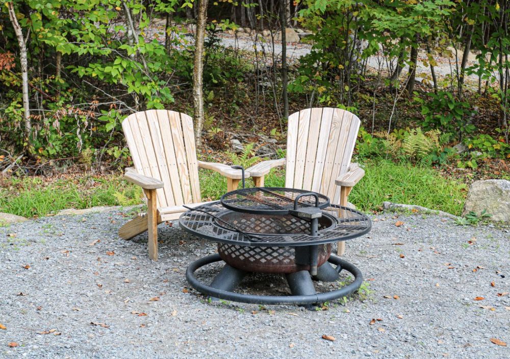 Fire pit that doubles as a grill