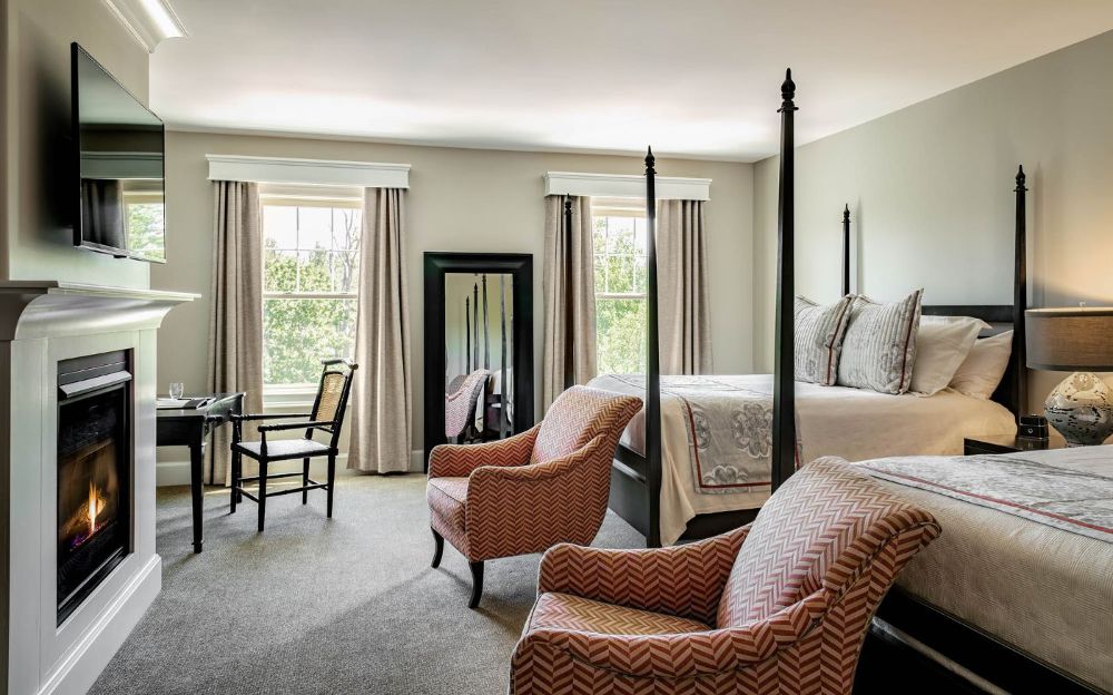 Classic Double Queen with FP.jpg