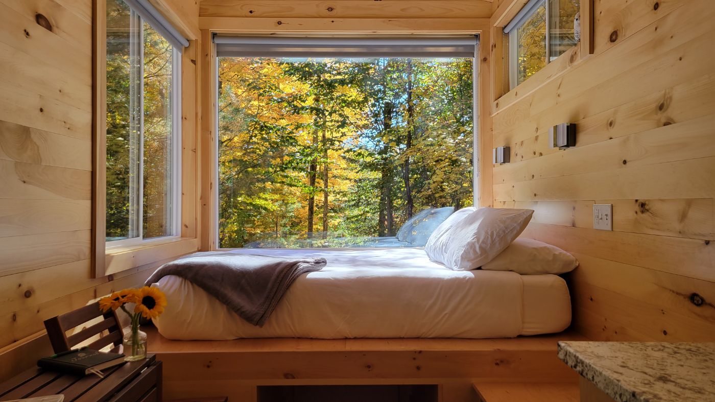 Single bed cabin