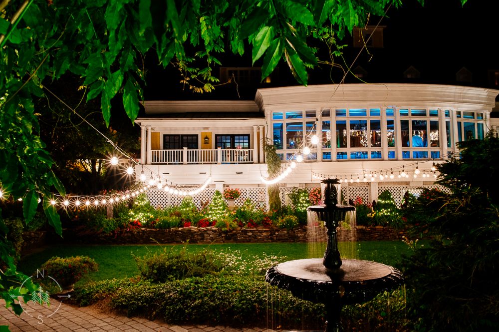 Courtyard with water.jpg