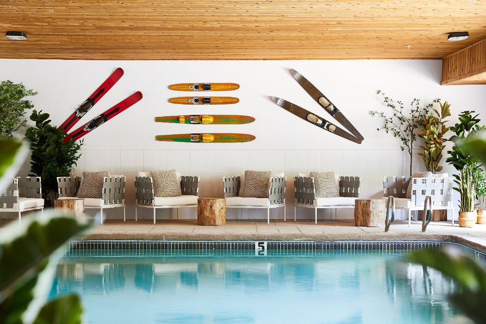 Bluebird Sunapee Salt Water Pool