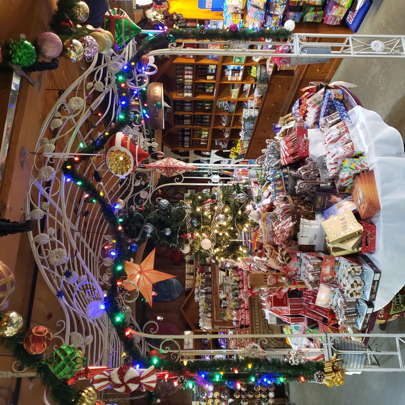 Holiday Season at Lickee's & Chewy's Candies & Creamery